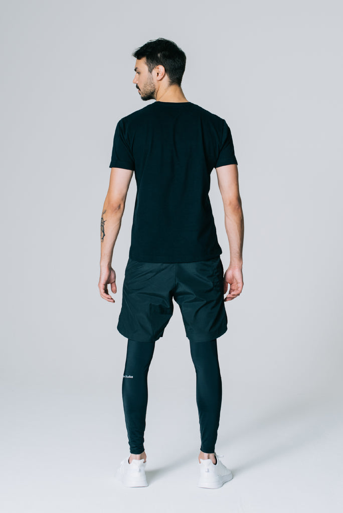 Those Athletic Shorts for men made out of up-cycled marine plastic and recycled polyester. Use it for fitness, running or swimming.